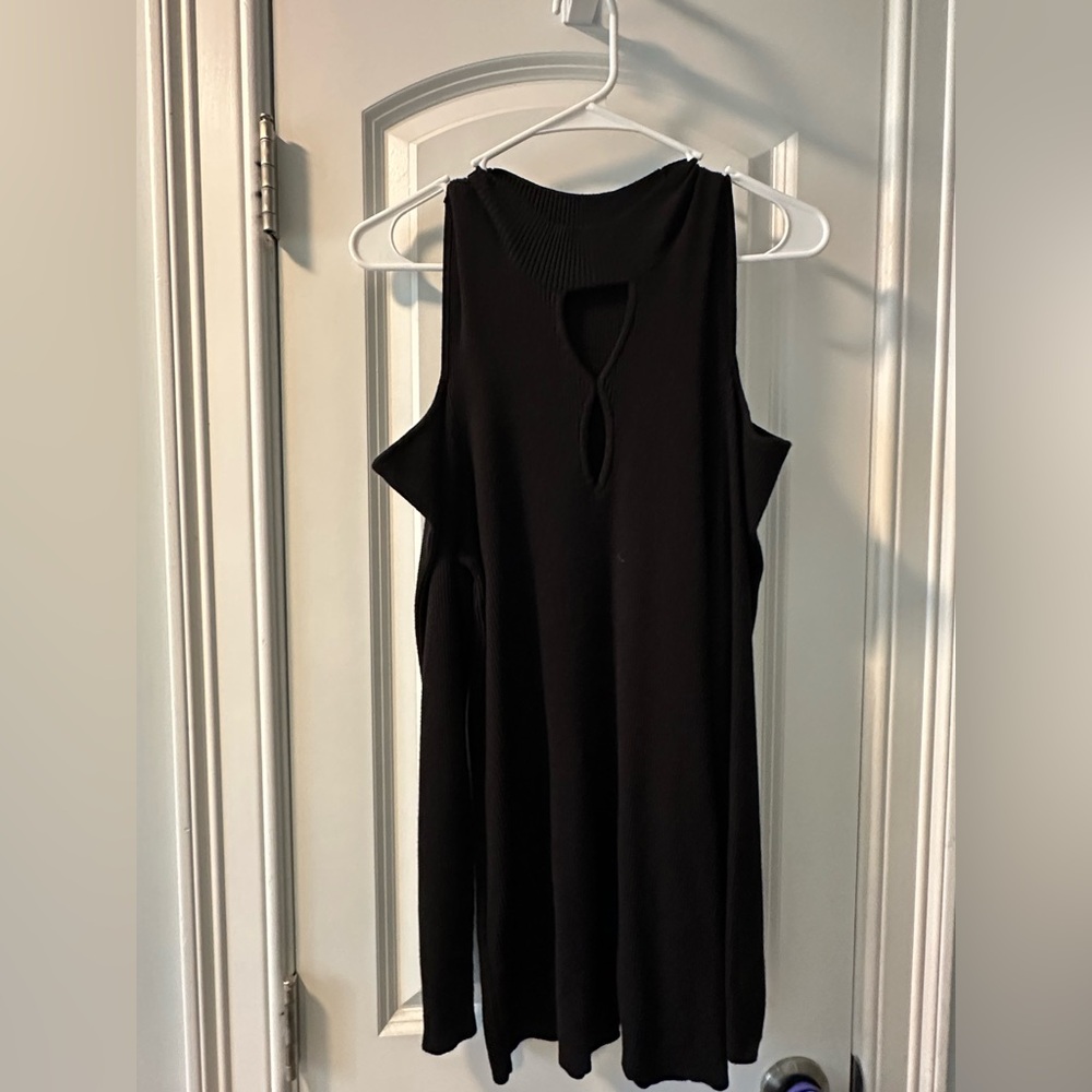 Long sleeve peekaboo shoulder black top